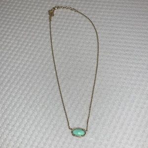 Kendra Scott necklace